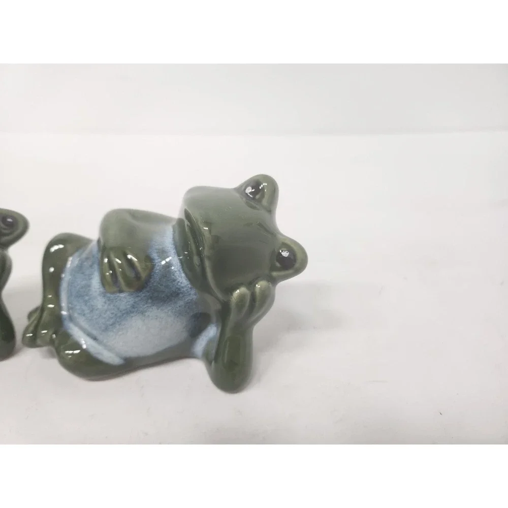 Vintage Green Ceramic Glazed Frog Figurine Toad Garden Home Decor Pair of 2